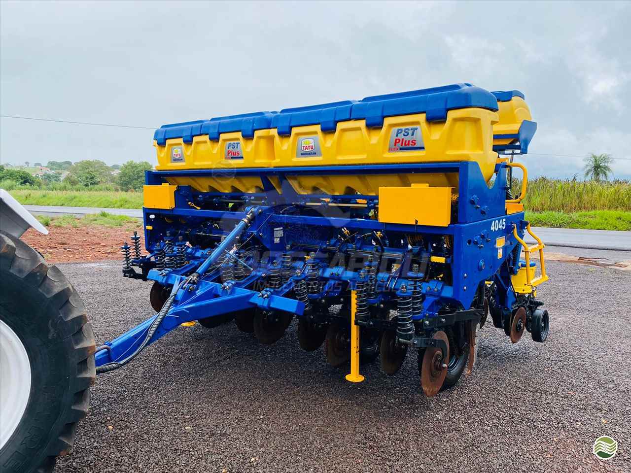 PLANTADEIRA TATU PST PLUS Boscarioli Implementos GUAIRA PARANÁ PR